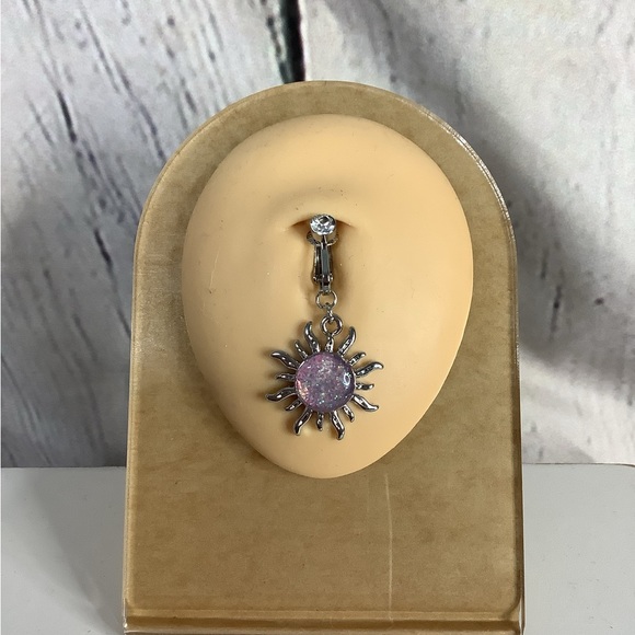 Clip-On Belly Button Ring - Picture 3 of 4